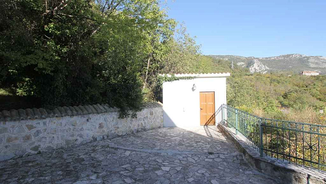 Villa in Petrovac — photo 15