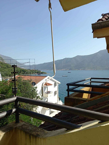 # 6791 Wohnung in Ljuta, 46 m² und 50 m vom Meer entfernt — photo 4