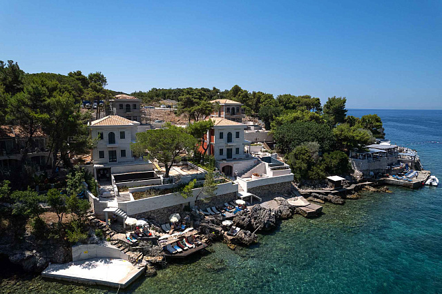 Luxuriöse Villa in erster Reihe am Meer Lustica  — photo 5