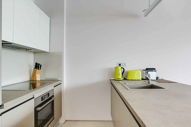 Luxuriöse Wohnung mit zwei Schlafzimmern in Zavala — photo 4