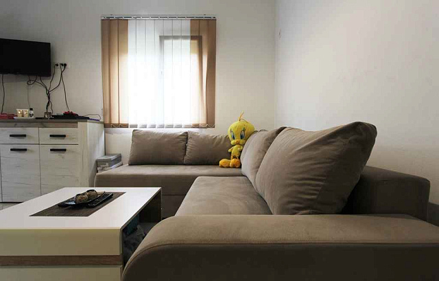 Haus mit Meerblick in Bjelisi. — photo 12