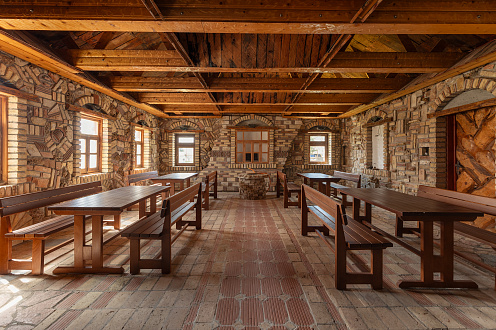 Zu verkaufen oder zu vermieten — Neues Restaurant in Žabljak