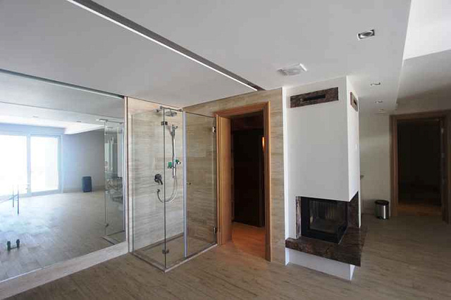 Villa mit Pool in Budva — photo 12