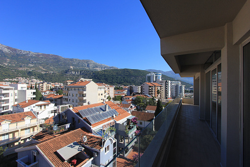 Penthouse in Budva with amazing view