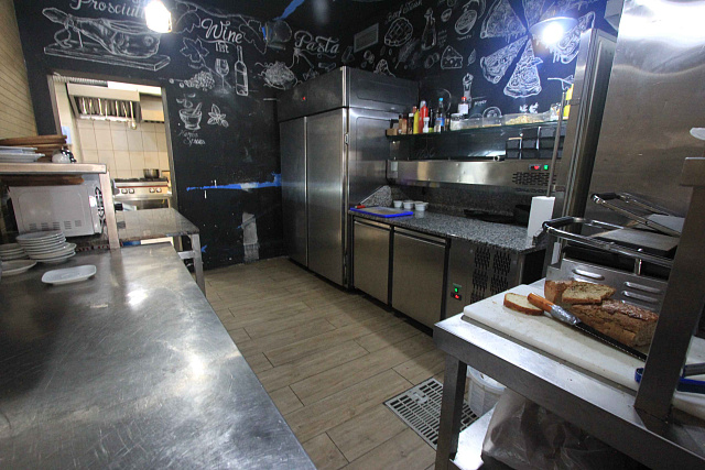 Restaurant erste Linie zum Meer in Rafailovići zu verkaufen — photo 19