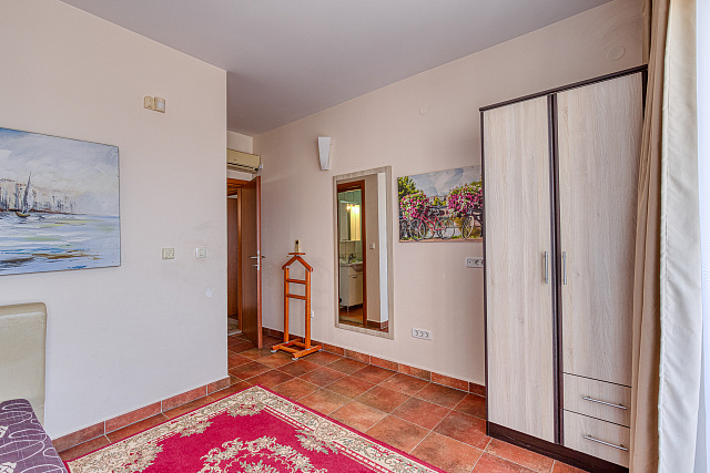 Villa mit Meerblick in Becici — photo 27