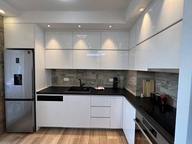 LUX-Wohnung in Zabljak in einem neuen Gebäude — photo 4
