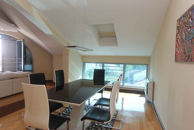 Geräumige Wohnung im Zentrum von Budva — photo 16