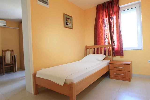 Budva-Hotels — photo 4