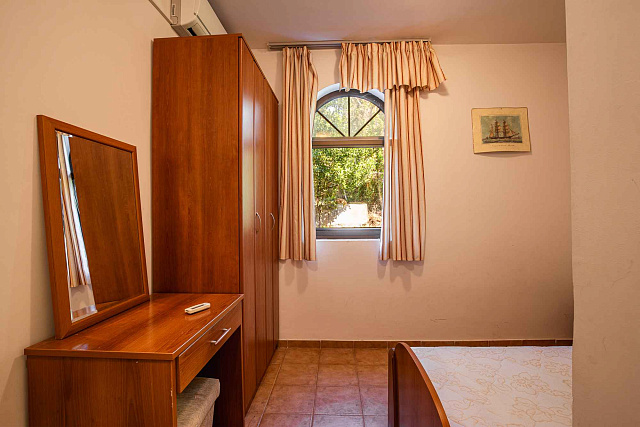 Gemütliche Wohnung in Bigovo direkt am Meer — mit Terrasse und Meerblick — photo 11