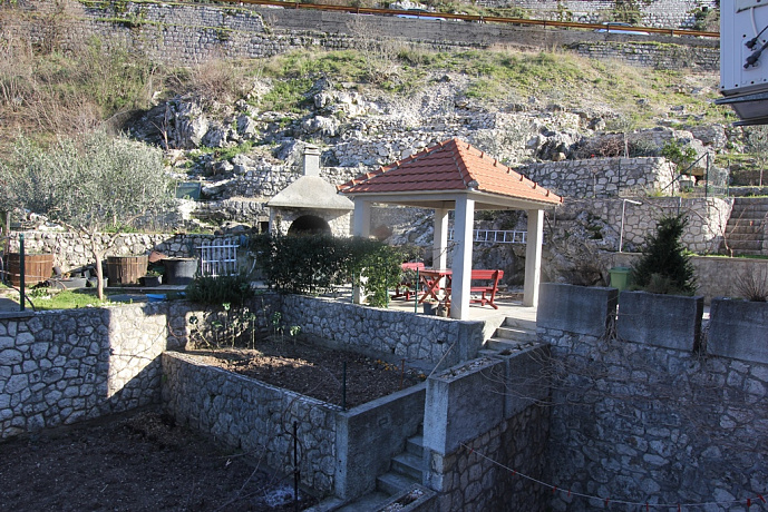 Haus mit 7 Schlafzimmern und Blick auf die Bucht von Kotor in Skaljari
