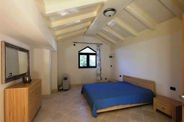 Villa in Petrovac — photo 12