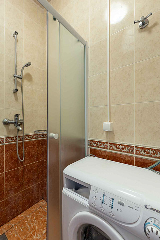 Gemütliche Wohnung in Bigovo direkt am Meer — mit Terrasse und Meerblick — photo 9