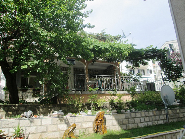 Haus in Petrovac