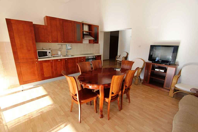 Minihotel in Sutomore — photo 14