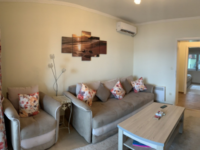 Apartment mit zwei Schlafzimmern in Tivat mit Panoramablick auf die Bucht