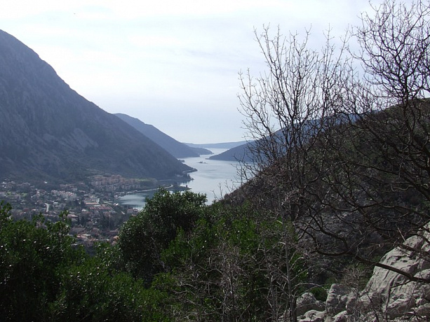 Grundstück an der Riviera von Kotor