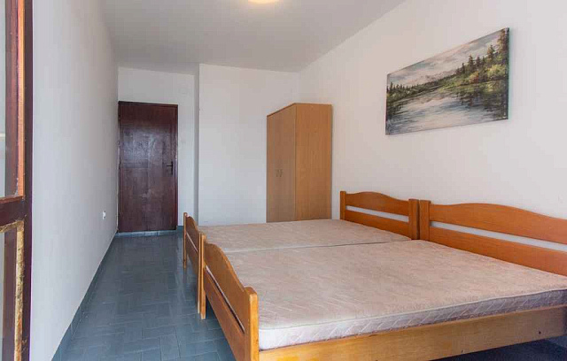 Haus in der malerischen Gegend von Krasici, ideal zum komfortablen Wohnen und Entspannen — photo 6