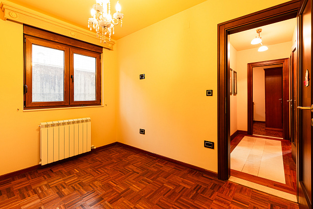Dreizimmerwohnung zum Verkauf in Stoliv in erster Meereslinie — photo 28