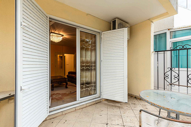 Gemütliche 53 m² große Wohnung am Meer in Becici mit privatem Garten — photo 11