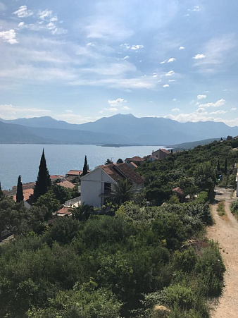 Zwei Grundstücke in der Siedlung Krasici