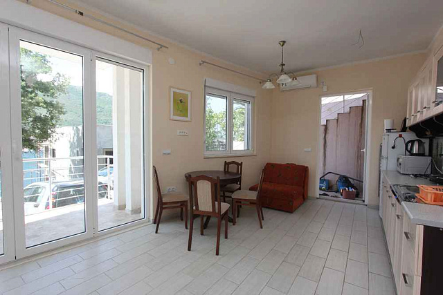 Wohnung in Tivat — photo 10