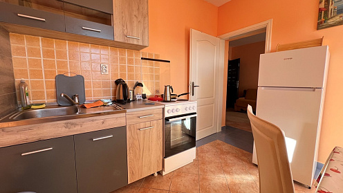 Studio 33m2 mit teilweisem Meerblick in Herceg Novi, Bijela