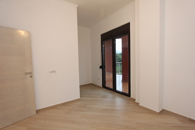 Duplexe in den Grenzen von Dobre Voda — photo 8
