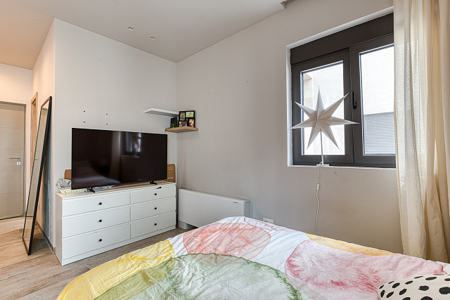Studio im Herzen von Tivat zu verkaufen — photo 7