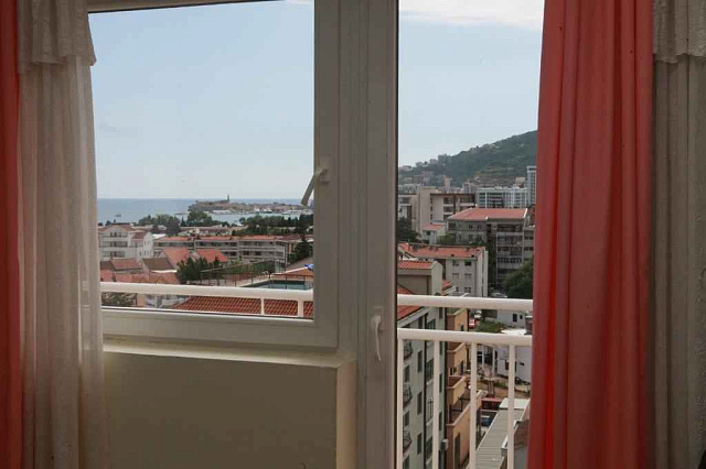 im Budva-Hotel — photo 8