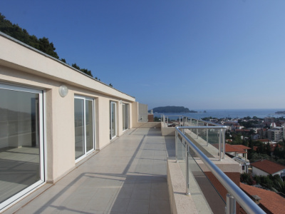 101m2 Wohnung in Budva