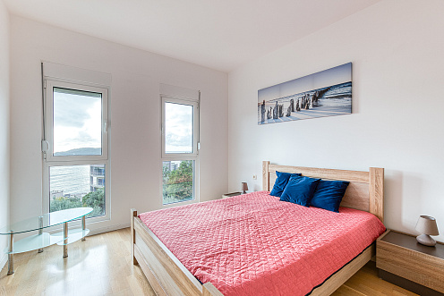 Helle und komfortable Wohnung von 65 m² in Rafailovići