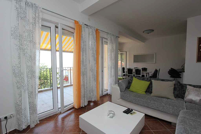 Wohnung in Budva — photo 16