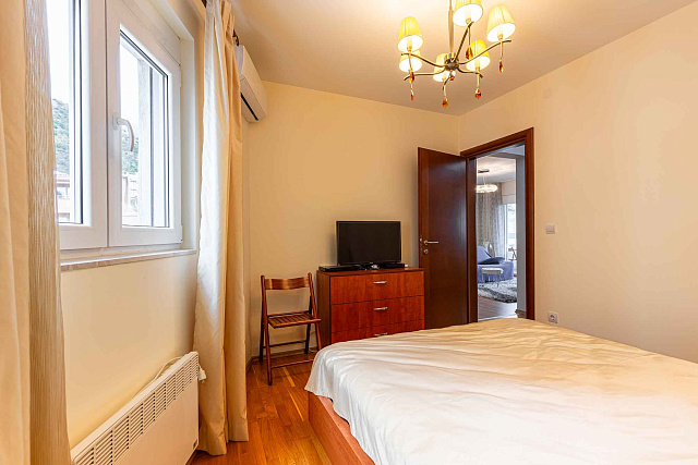 Wohnung mit 2 Schlafzimmern in Bečići — photo 17