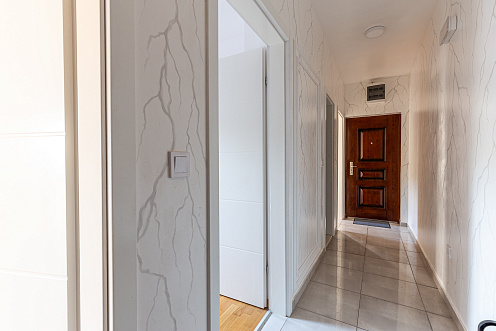 80m Wohnung wohl Novi