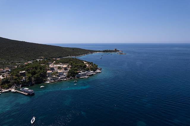 Luxuriöse Villa in erster Reihe am Meer Lustica  — photo 12