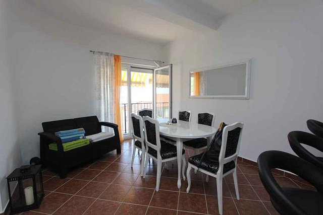 Wohnung in Budva — photo 17