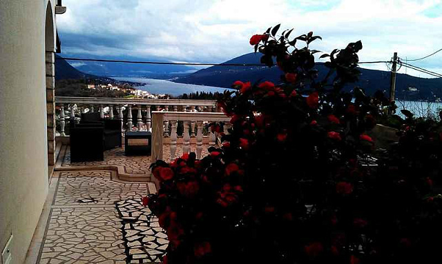 Haus in Herceg Novi — photo 4