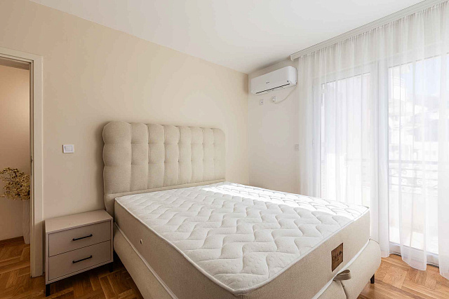 Geräumige 64 m² Wohnung mit Meerblick in Bečići