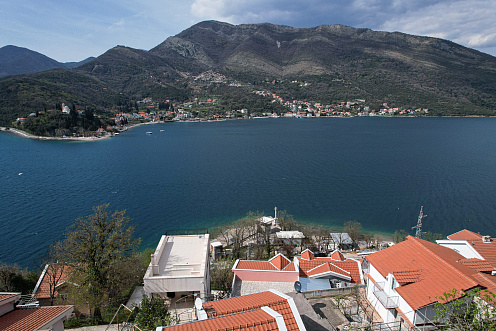 Villa mit Panoramablick auf das Meer in Tivat — photo 2