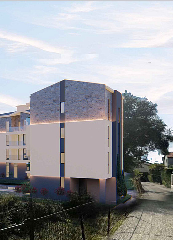 Wohnungen in einem neuen Gebäude in der Nähe des Meeres in Biyela