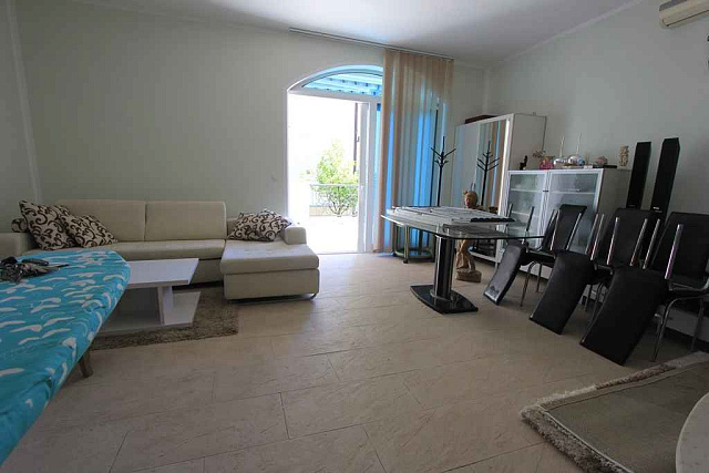 Apartment mit einem Studio im Inneren und einem Innenhof — photo 7