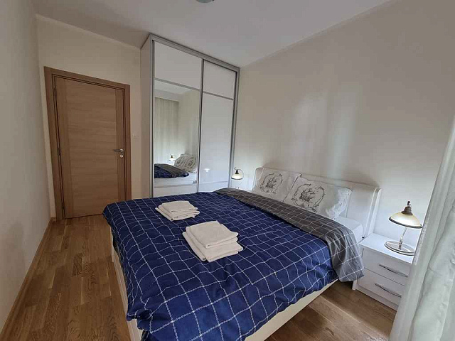 Luxuriöses Apartment mit zwei Schlafzimmern in Bečići — photo 6