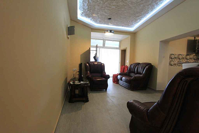 Apartment mit einem Studio im Inneren und einem Innenhof — photo 13