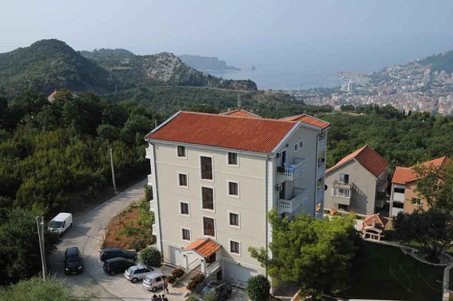 Gemütliche Villa in Budva — photo 9