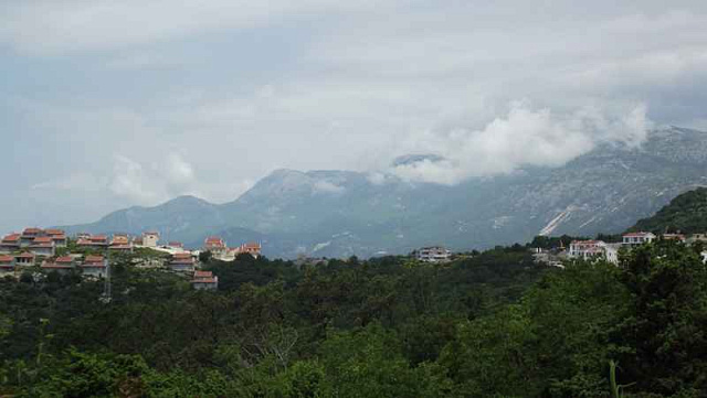 Land in Blizikuce