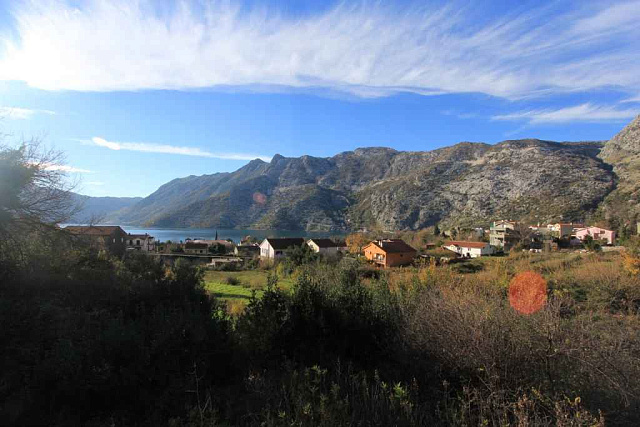 Grundstück in Risan — photo 4