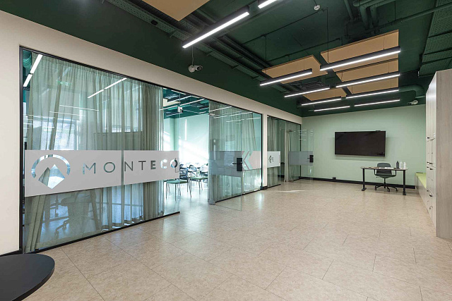 Gewerbeimmobilie in Budva, 400 m² — photo 11