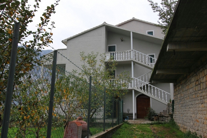 Haus mit Meerblick in Kotor