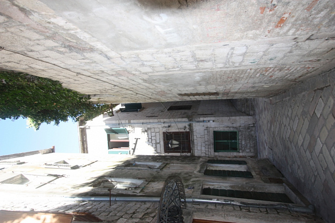Apartment mit drei Schlafzimmern in der Altstadt von Kotor